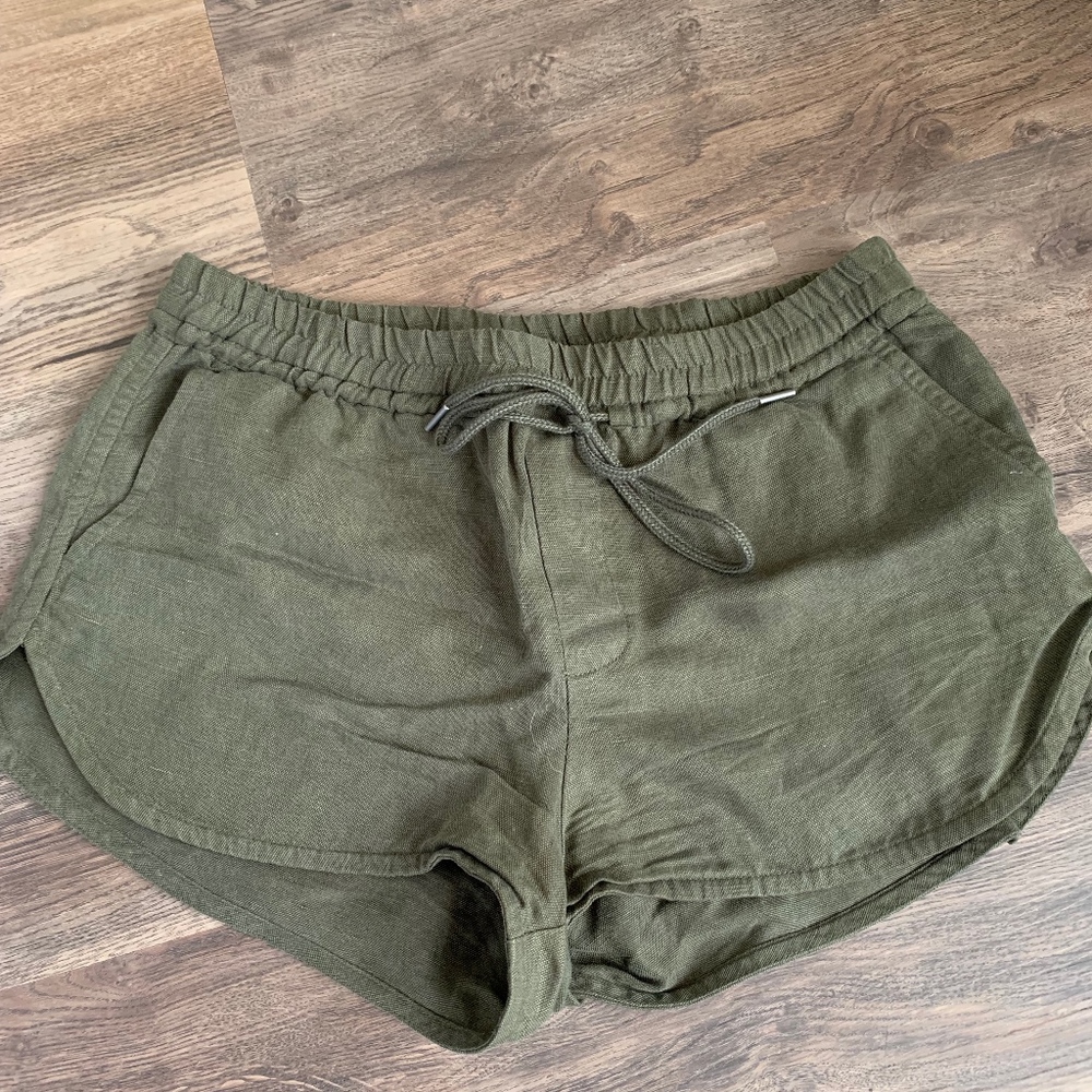 Aritzia Green Shorts